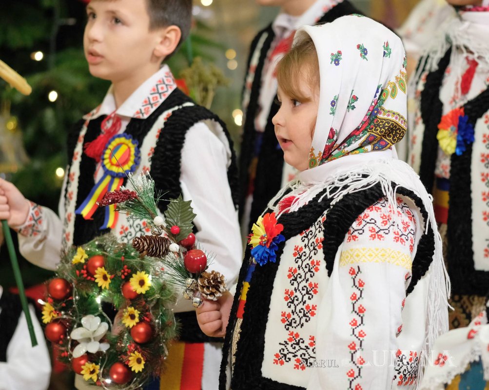 Datina colindului din străbuni, respectată la Patriarhie 135645