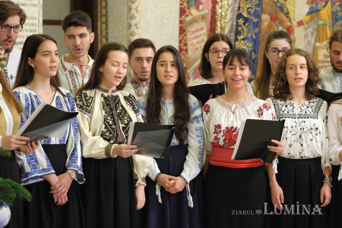 Datina colindului din străbuni, respectată la Patriarhie 135660