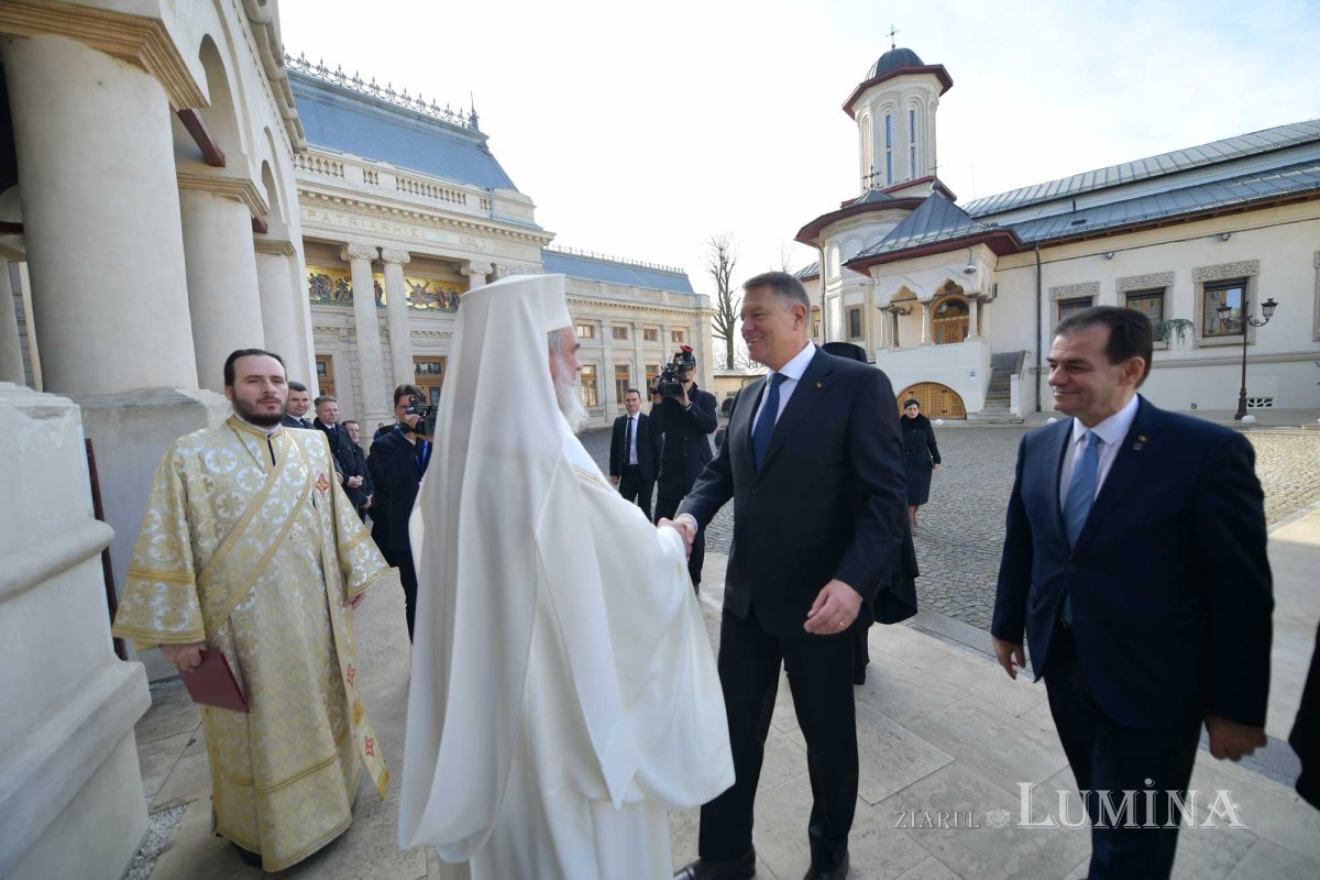 Parastas în Catedrala Patriarhală pentru eroii Revoluţiei române 135837