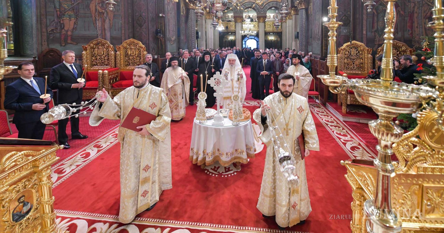 Parastas în Catedrala Patriarhală pentru eroii Revoluţiei române 135854