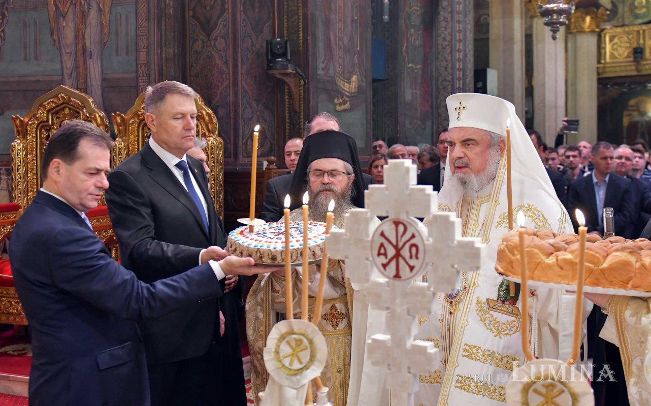 Parastas în Catedrala Patriarhală pentru eroii Revoluţiei române 135855