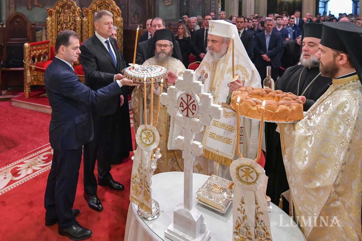 Parastas în Catedrala Patriarhală pentru eroii Revoluţiei române 135858