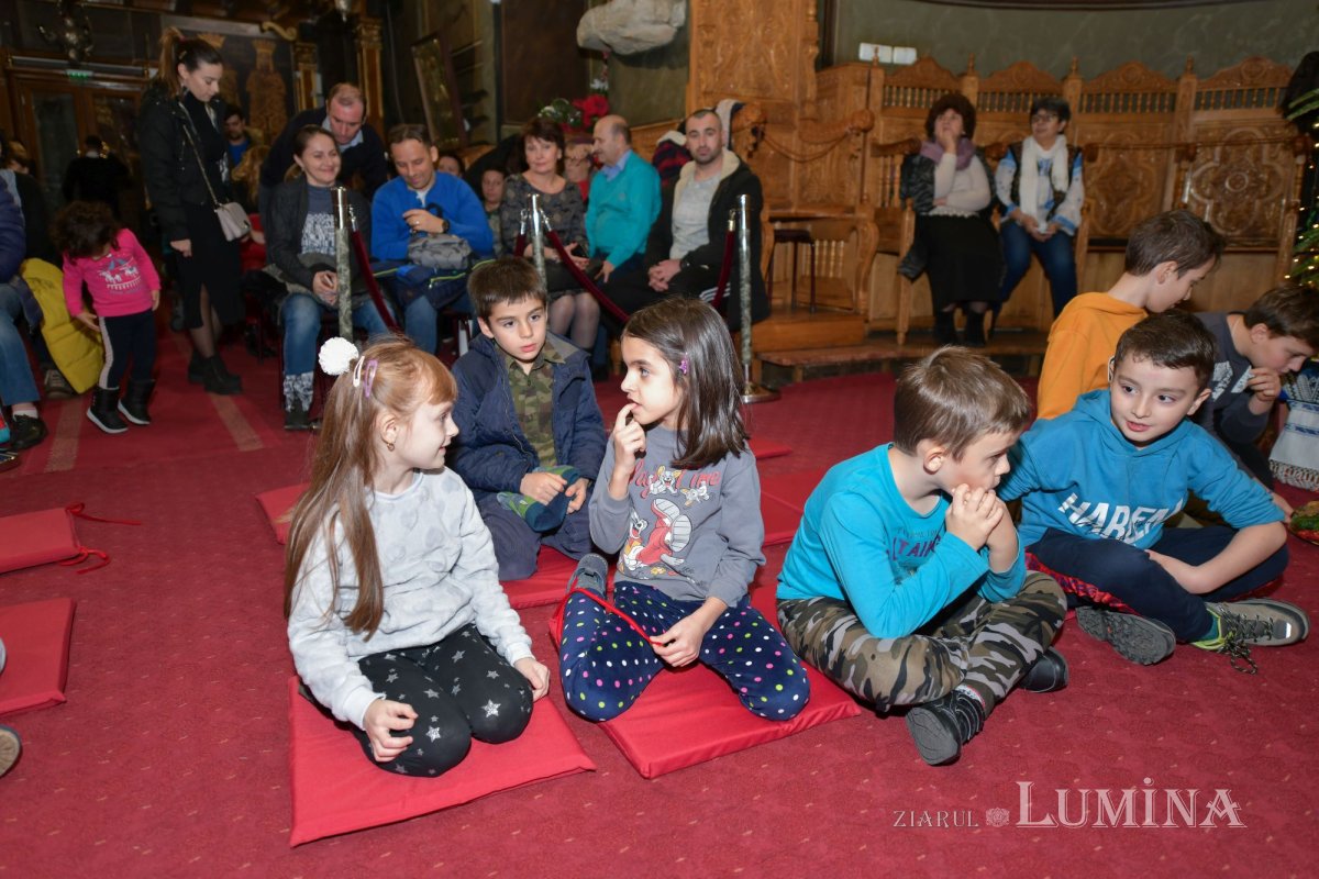 Concert de colinde la Biserica Domnească din București 135924