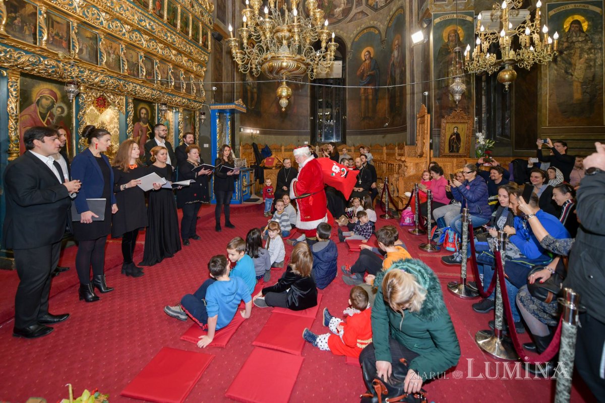 Concert de colinde la Biserica Domnească din București 135927