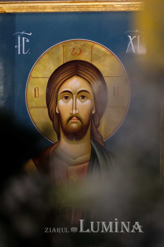 Sfânta Muceniţă Anastasia, sărbătorită la biserica sa din Capitală 135896