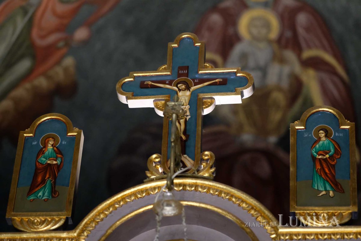 Sfânta Muceniţă Anastasia, sărbătorită la biserica sa din Capitală 135897