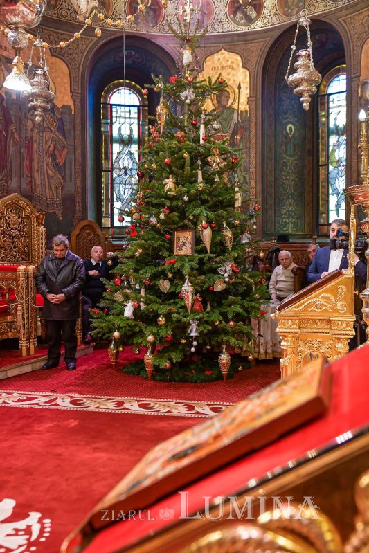 Sărbătoarea Nașterii Domnului la Catedrala Patriarhală 136019