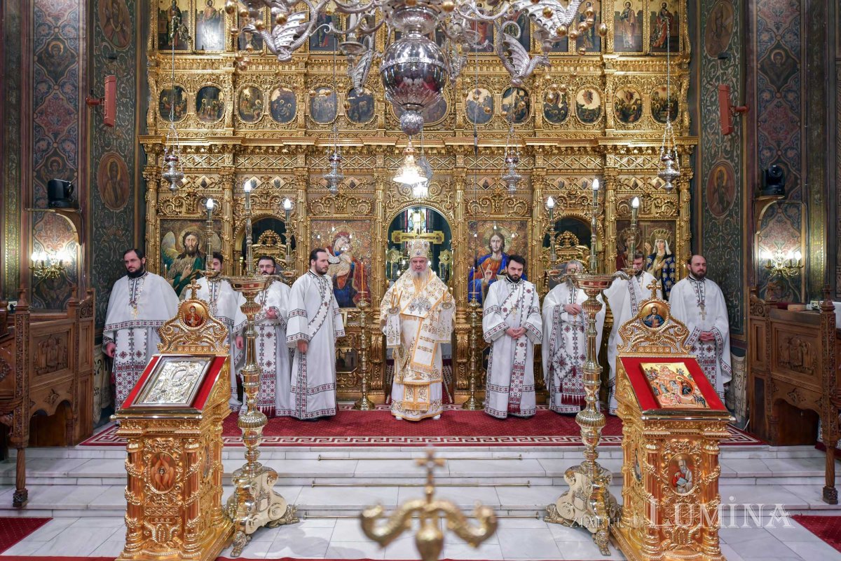 Sărbătoarea Nașterii Domnului la Catedrala Patriarhală 136027