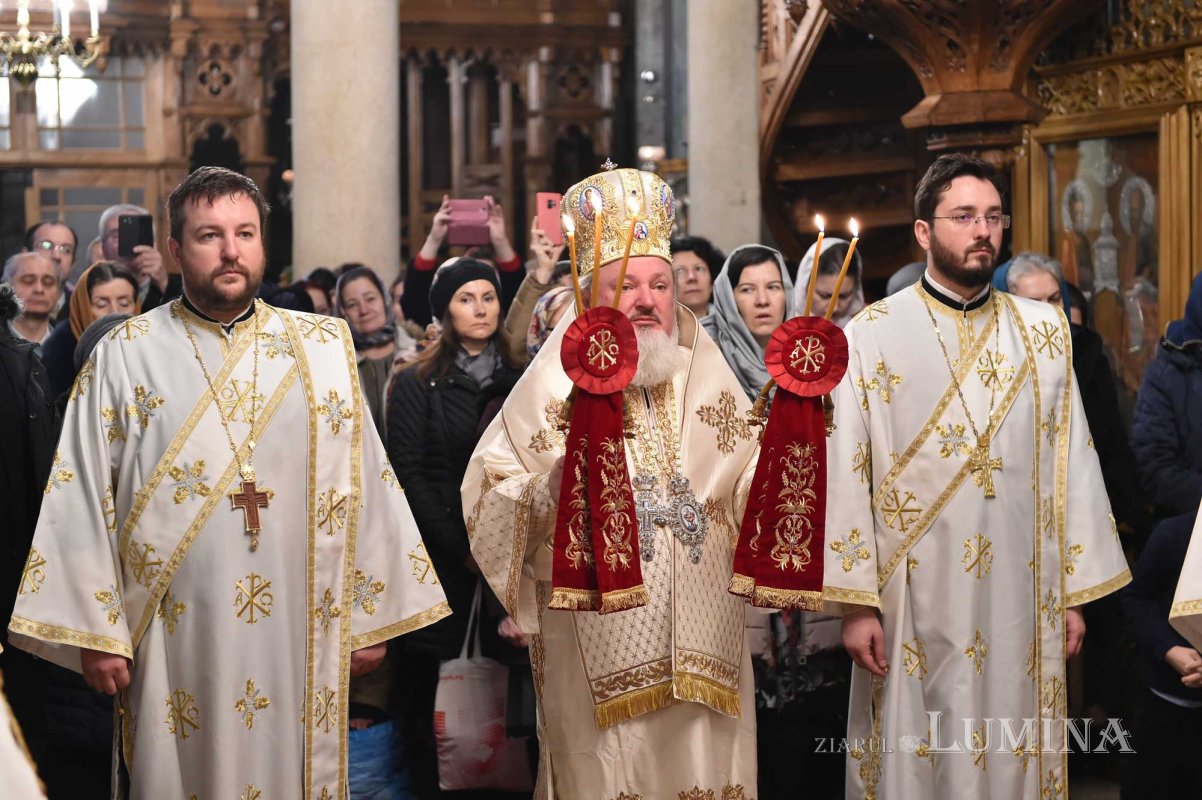 Redactorul de la „Lumina de Duminică” a primit hirotonia întru preot 136077