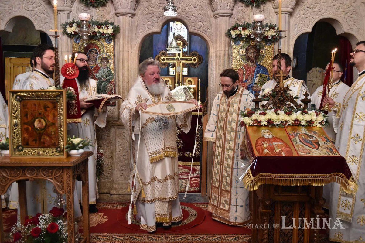 Redactorul de la „Lumina de Duminică” a primit hirotonia întru preot 136101