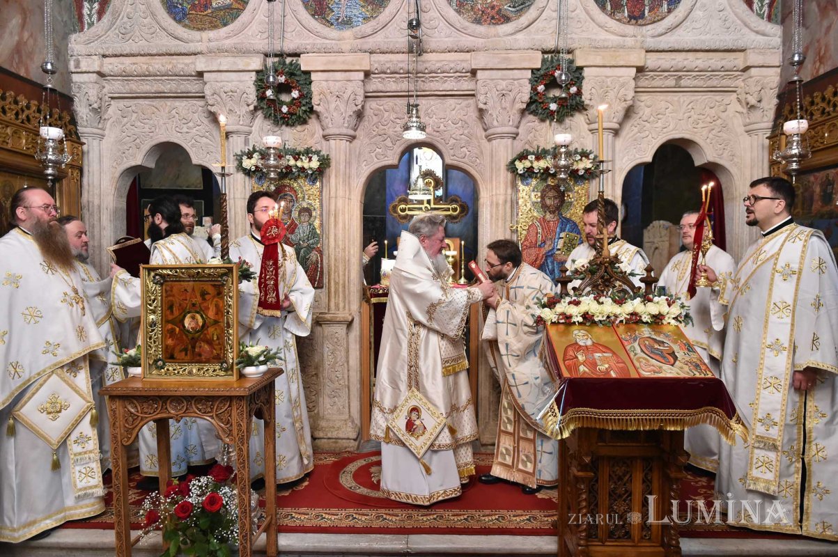 Redactorul de la „Lumina de Duminică” a primit hirotonia întru preot 136105