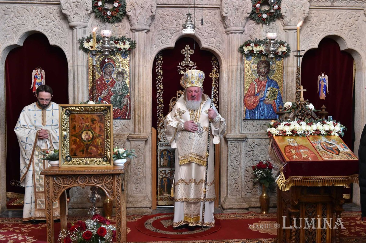 Redactorul de la „Lumina de Duminică” a primit hirotonia întru preot 136114