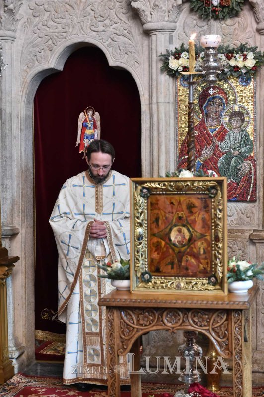 Redactorul de la „Lumina de Duminică” a primit hirotonia întru preot 136115