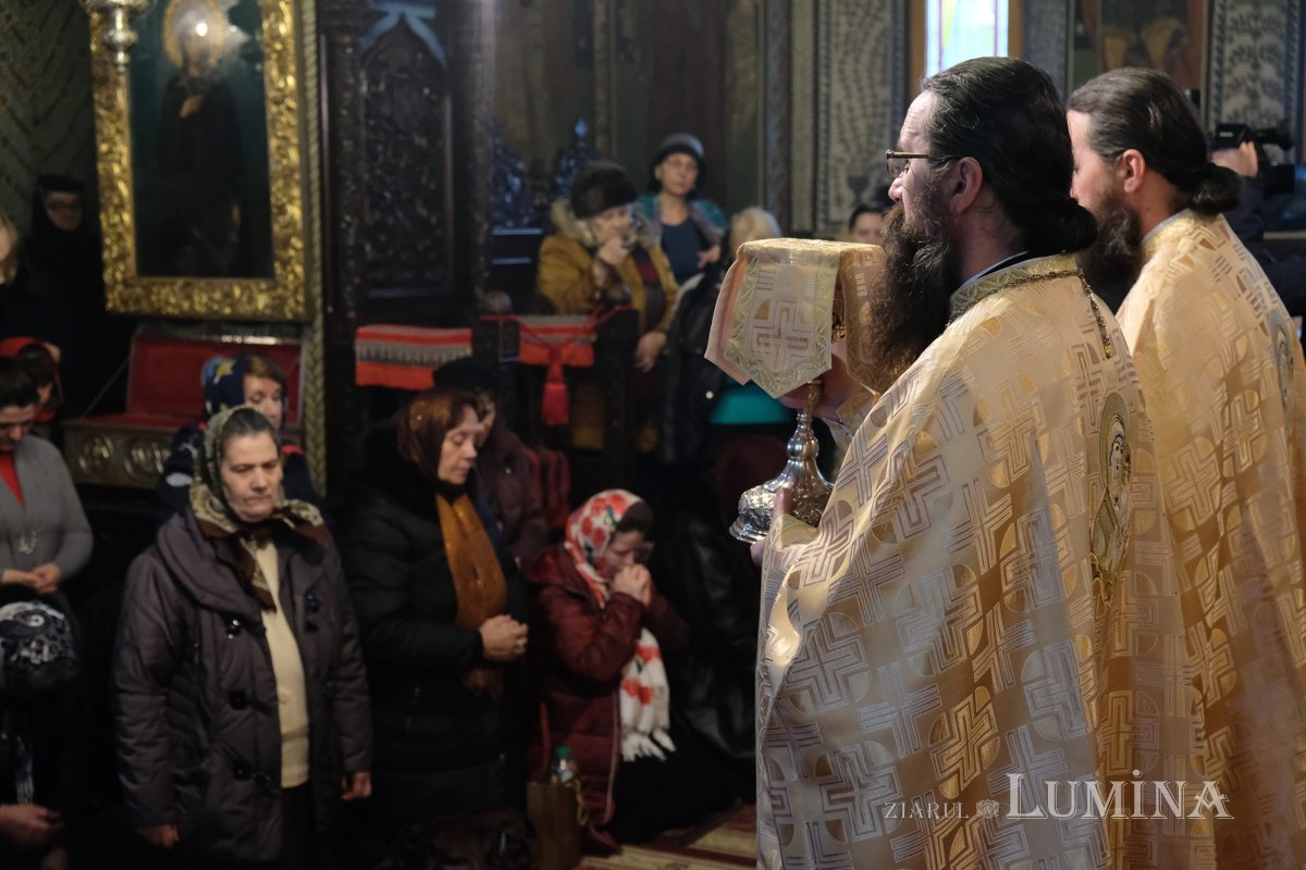 Lumea căzută în păcat refuză darul și binecuvântarea lui Dumnezeu 136132