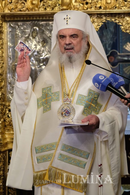 Lumea căzută în păcat refuză darul și binecuvântarea lui Dumnezeu 136139