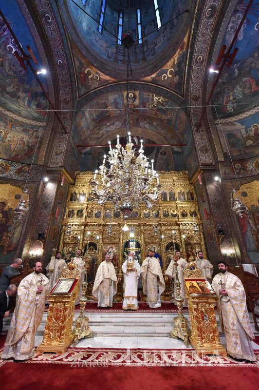 Rugăciune și binecuvântare în prima zi a Anului Nou la Patriarhie 136323