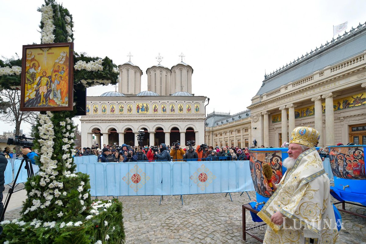Binecuvântarea Iordanului la Catedrala Patriarhală din București 136516