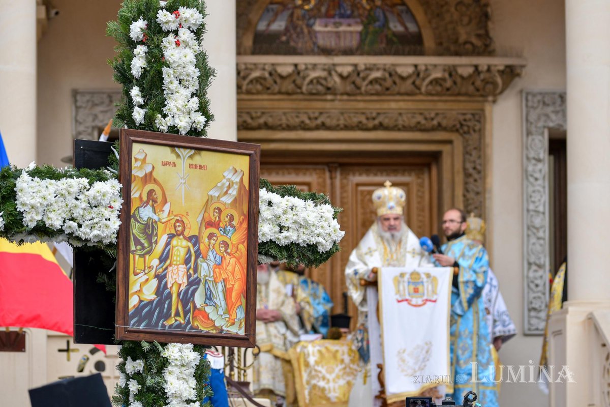Binecuvântarea Iordanului la Catedrala Patriarhală din București 136519
