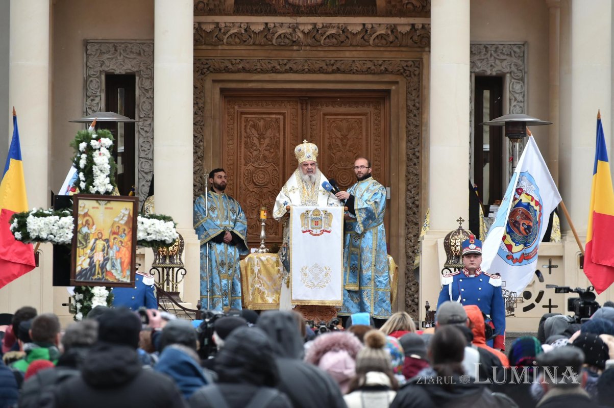 Binecuvântarea Iordanului la Catedrala Patriarhală din București 136539