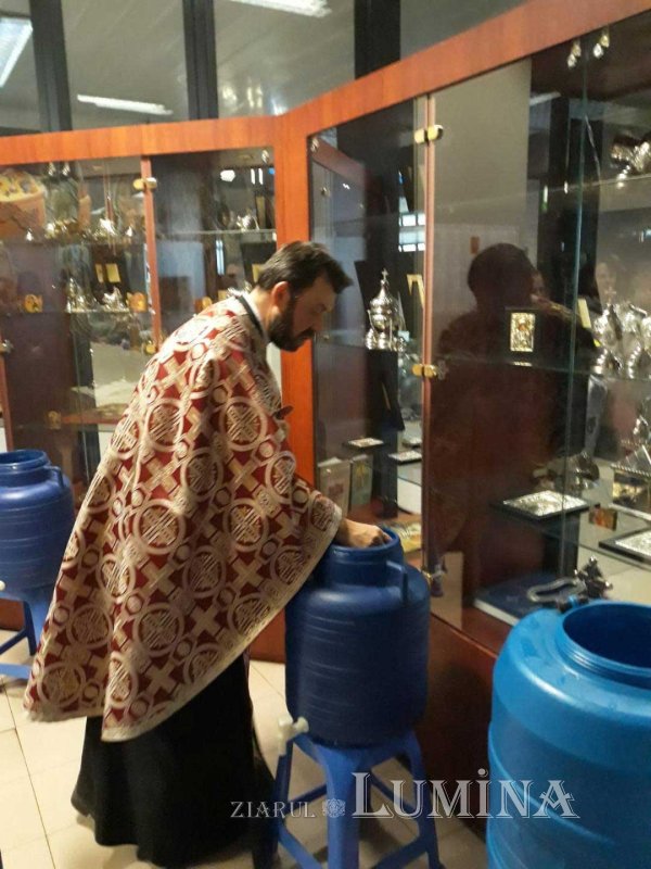 Capela din Aeroportul „Henri Coandă” - biserica ortodoxă din poarta văzduhului 136869