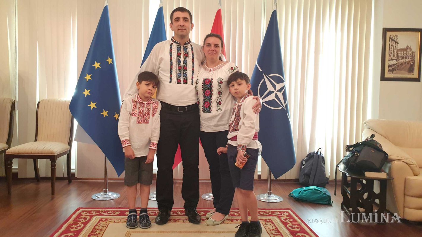 „Suntem aici pentru elevi” 136983