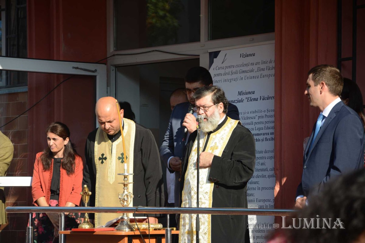 „Suntem aici pentru elevi” 136986