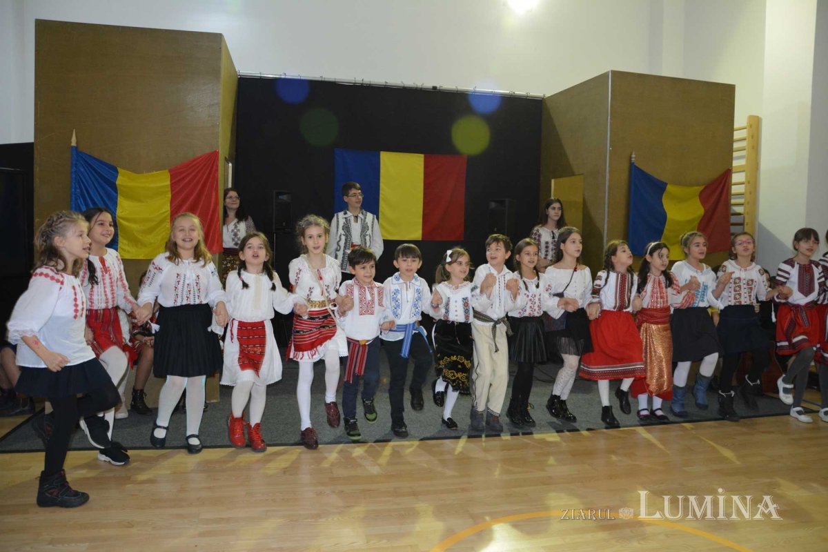 „Suntem aici pentru elevi” 136988