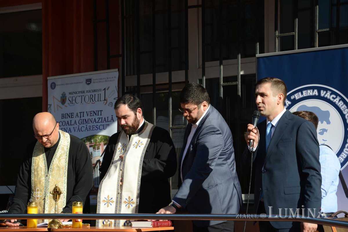 „Suntem aici pentru elevi” 136992