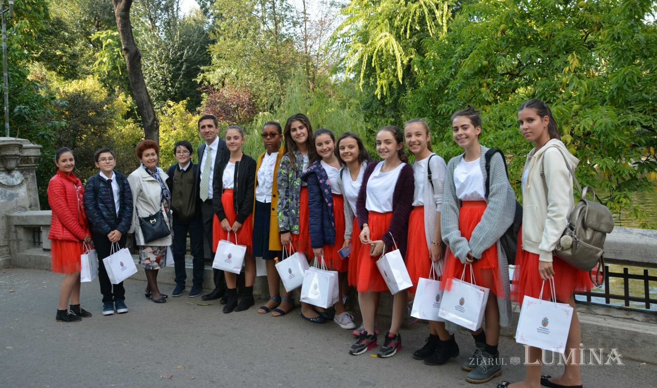 „Suntem aici pentru elevi” 136993