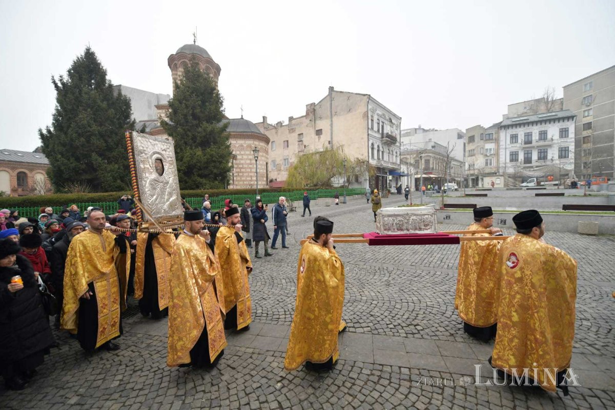 Procesiune cu moaștele și icoana Sfântului Cuvios Antonie cel Mare în Centrul Vechi 137241