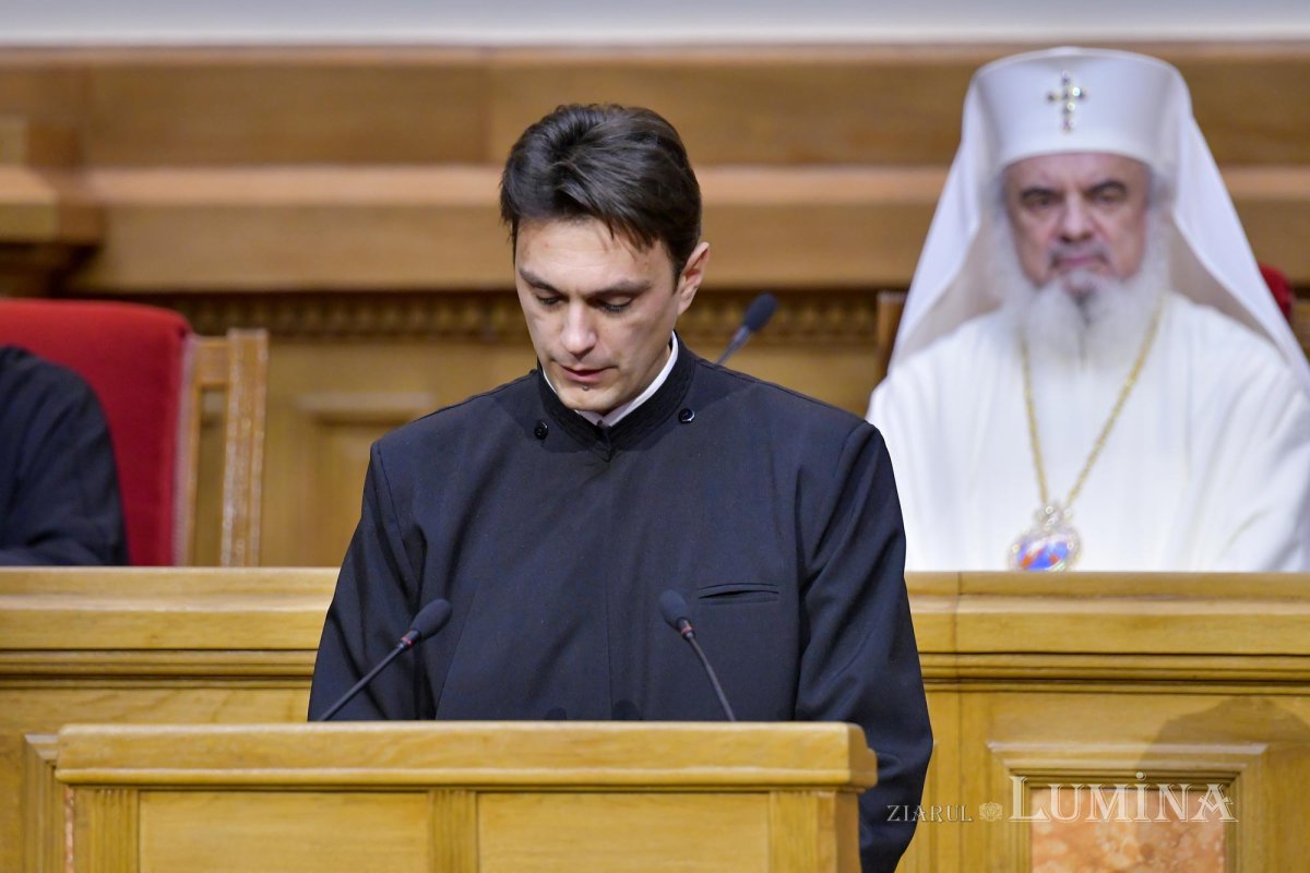 Şedinţa anuală a Adunării Naţionale Bisericeşti la Palatul Patriarhiei 139028