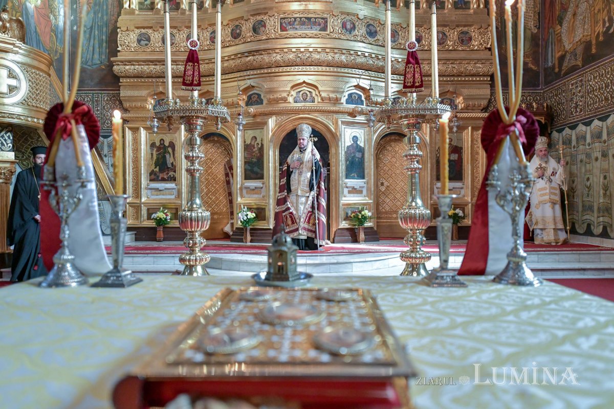 Arhiepiscopul Dunării de Jos a aniversat trei decenii de slujire arhierească 139452