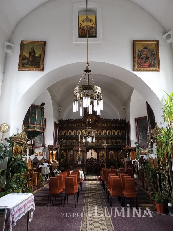 Părintele Emilian Vasiloschi, ctitor de cultură și de viață spirituală 139496