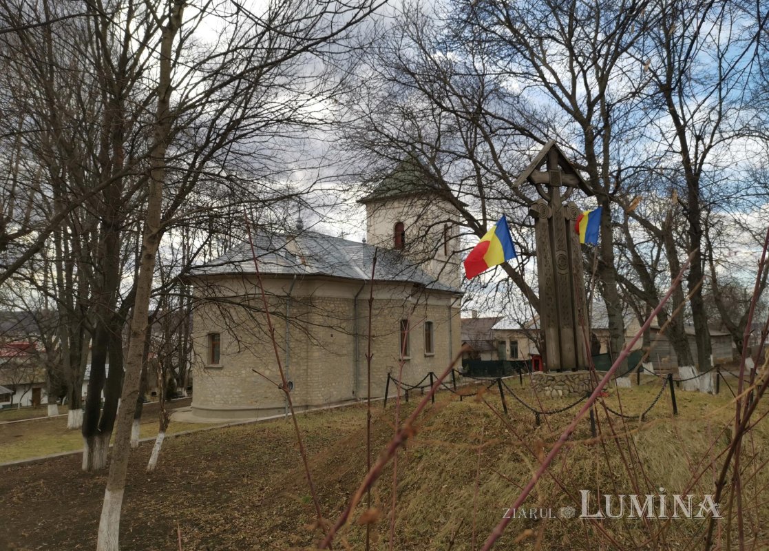 Părintele Emilian Vasiloschi, ctitor de cultură și de viață spirituală 139502
