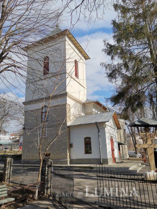 Părintele Emilian Vasiloschi, ctitor de cultură și de viață spirituală 139503