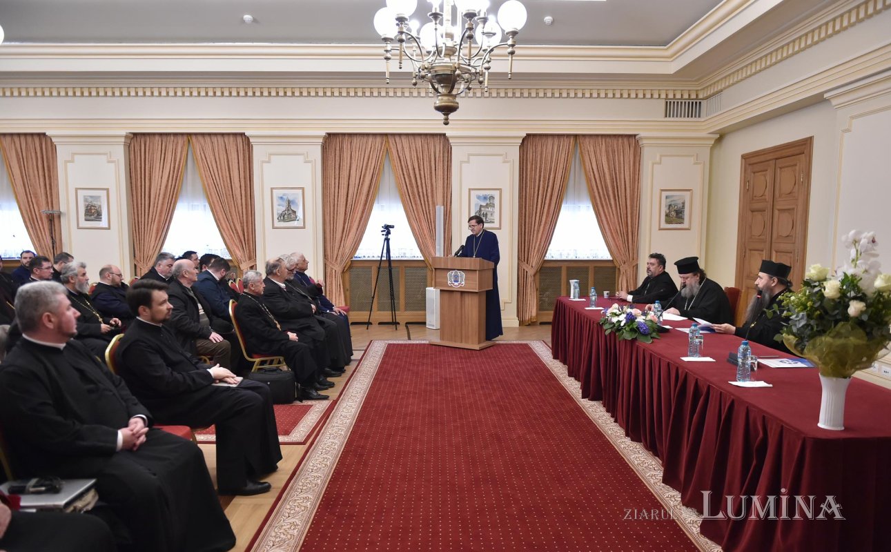 Adunarea Generală a Casei de Ajutor Reciproc a Arhiepiscopiei Bucureștilor 139587