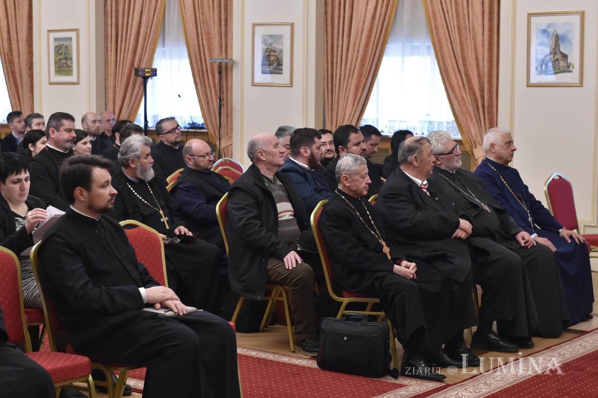 Adunarea Generală a Casei de Ajutor Reciproc a Arhiepiscopiei Bucureștilor 139588