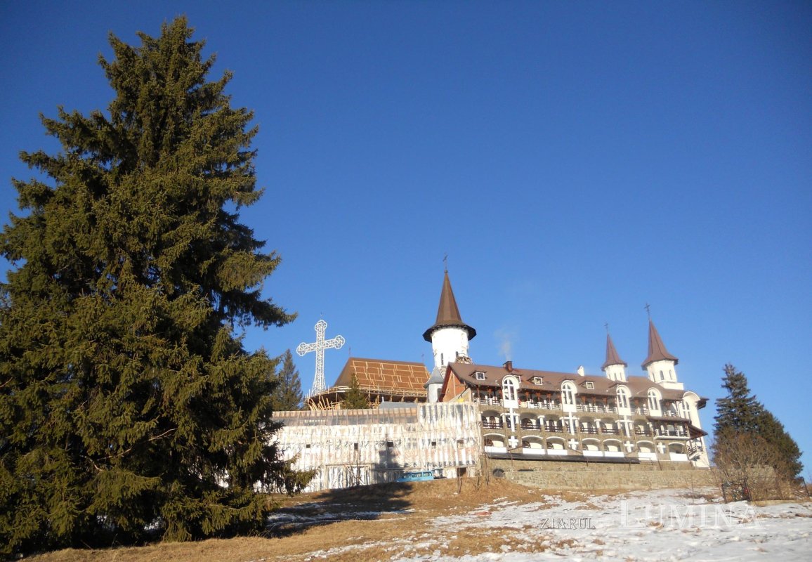 Piatra Fântânele, locul unde se zidește veșnicia 139573