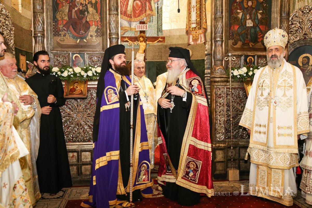 Hirotonia Preasfinţitului Părinte Benedict Bistriţeanul 139710