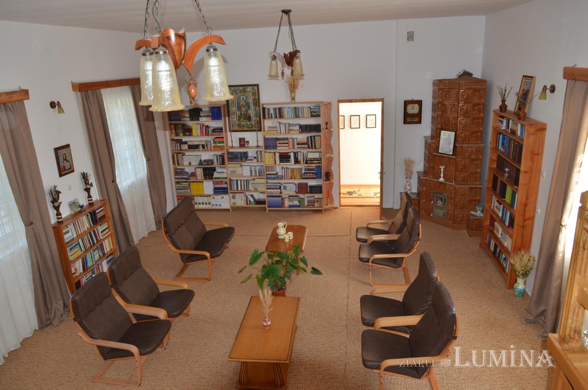 Într-un muzeu viu, la Mănăstirea Văleni din Argeș 139913