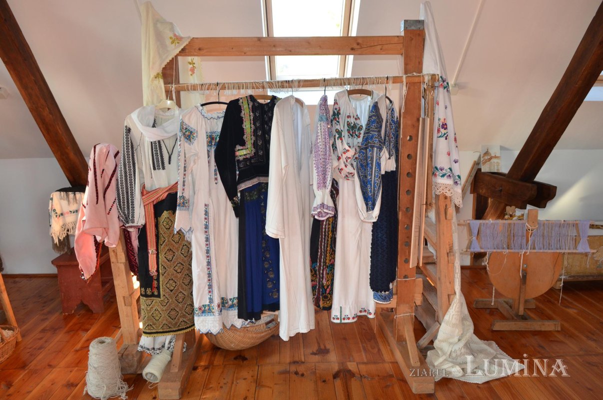 Într-un muzeu viu, la Mănăstirea Văleni din Argeș 139915