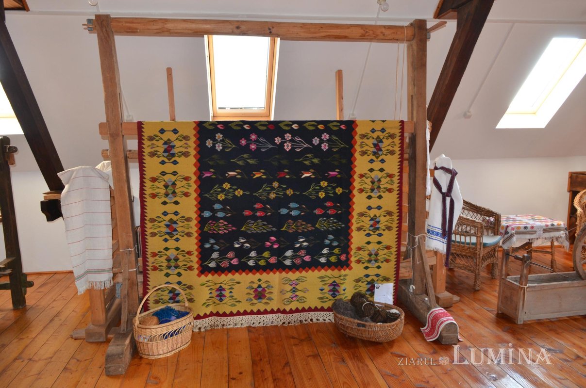 Într-un muzeu viu, la Mănăstirea Văleni din Argeș 139916