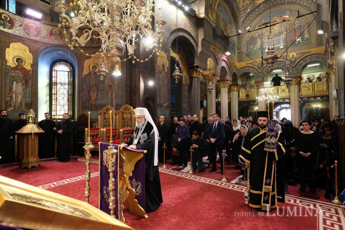 „Sfântul şi Marele Post, şcoală a credinţei şi a pocăinţei” 140212