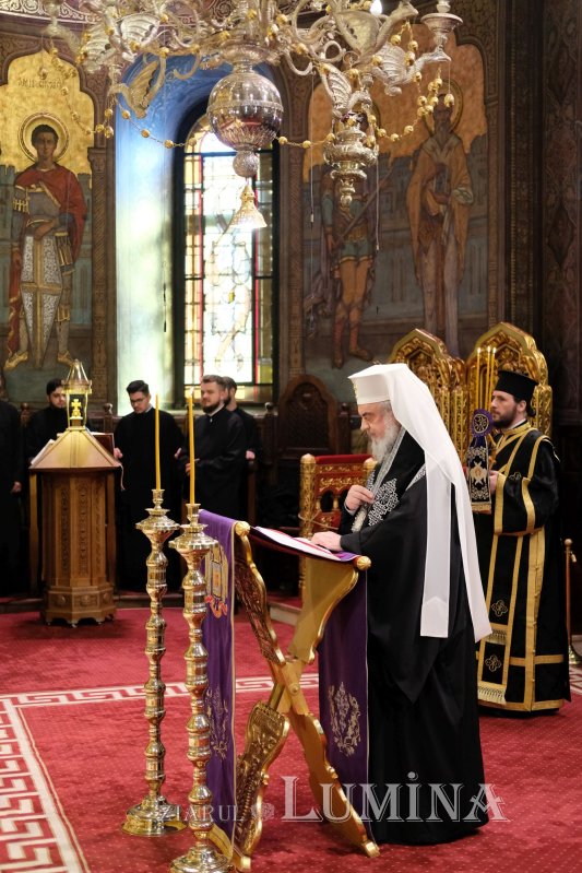 „Sfântul şi Marele Post, şcoală a credinţei şi a pocăinţei” 140214