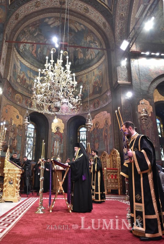 Ultima parte a slujbei Canonului Mare, la Catedrala Patriarhală 140479
