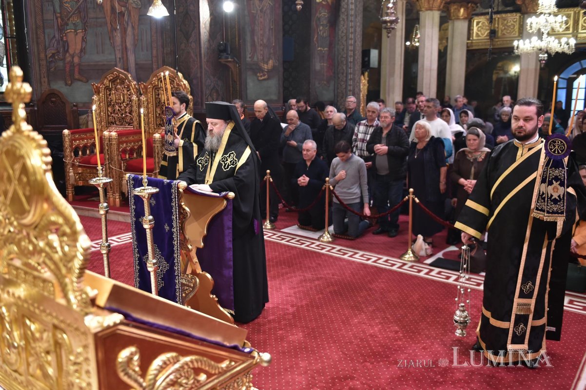 Ultima parte a slujbei Canonului Mare, la Catedrala Patriarhală 140481