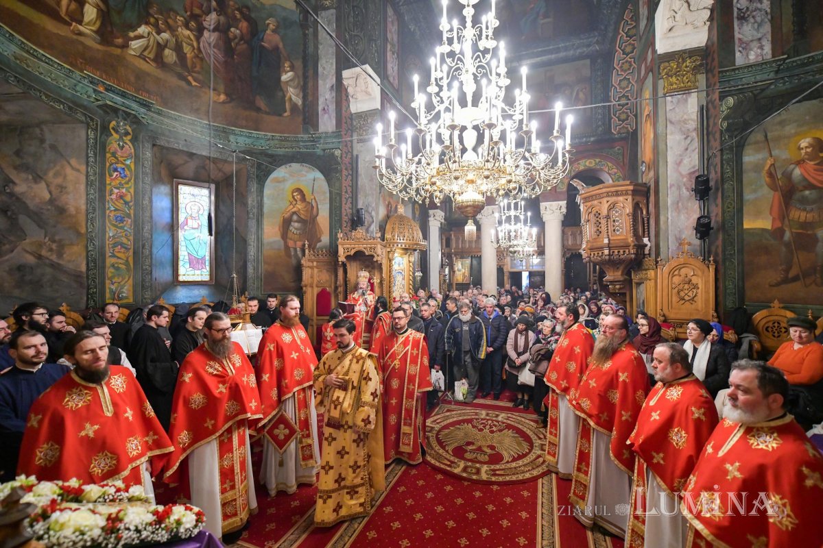 ­Sfinții 40 de Mucenici, cinstiți la Mănăstirea Antim din Capitală 140602
