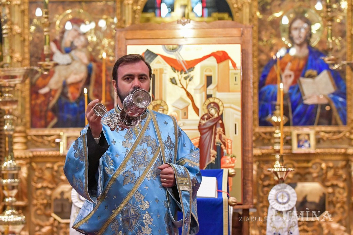 Denia Acatistului Bunei Vestiri la Catedrala Patriarhală 142098