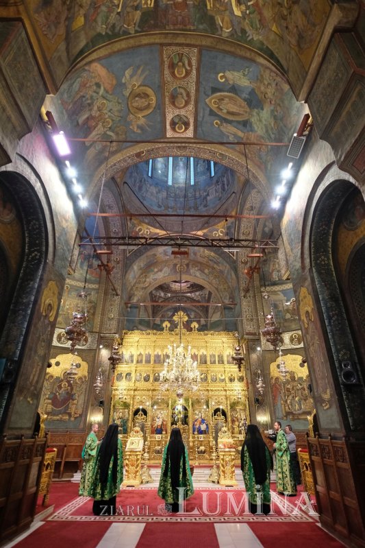 Sfințirea ramurilor de salcie și de finic la Catedrala Patriarhală 142582