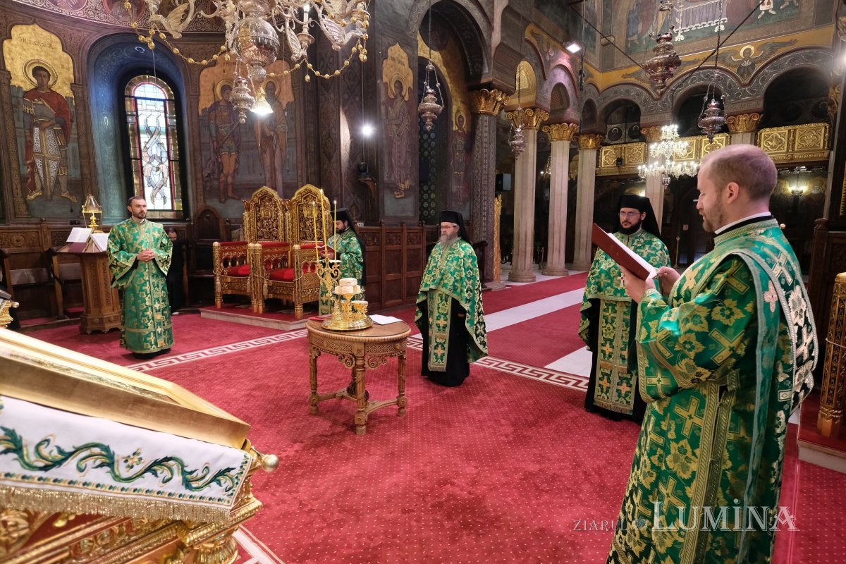 Sfințirea ramurilor de salcie și de finic la Catedrala Patriarhală 142583